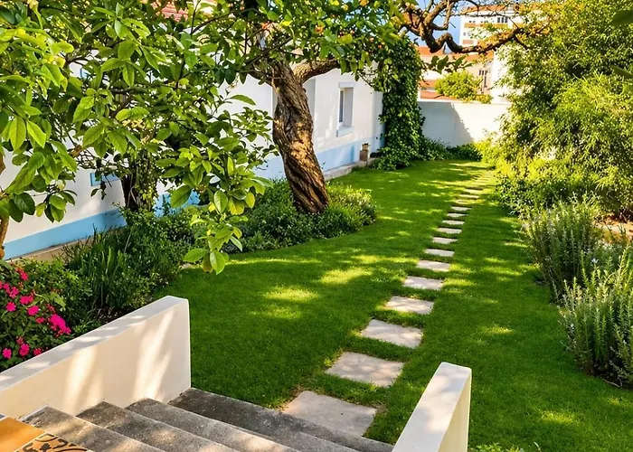 Akistay Guest House - Caparica